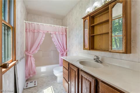 Tiny photo for 5010 State Route 307, Geneva, OH 44041 (MLS # 5238643)