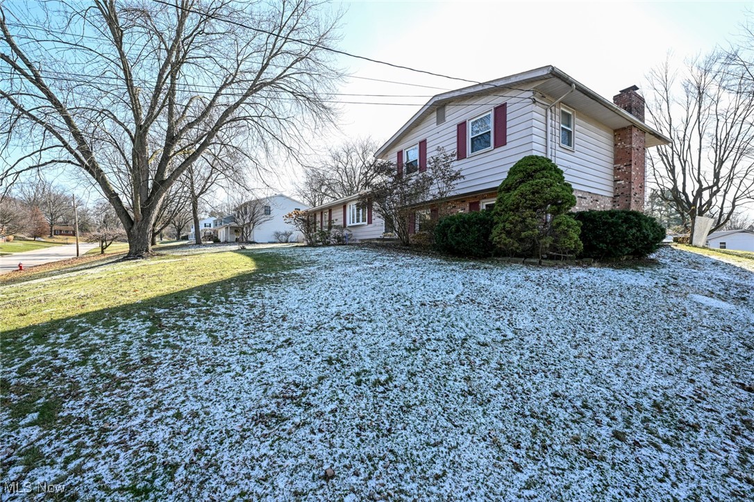 614 Lorena Street, North Canton, Ohio image 3