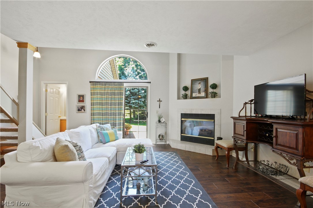 Spring Run Condo - Residential