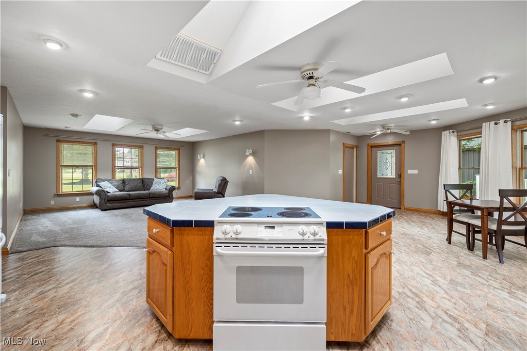11720 West Road, Wakeman, Ohio image 17