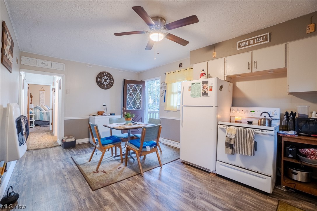 Barberton Homestead - Residential