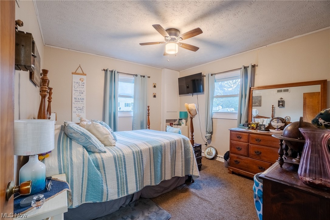 Barberton Homestead - Residential