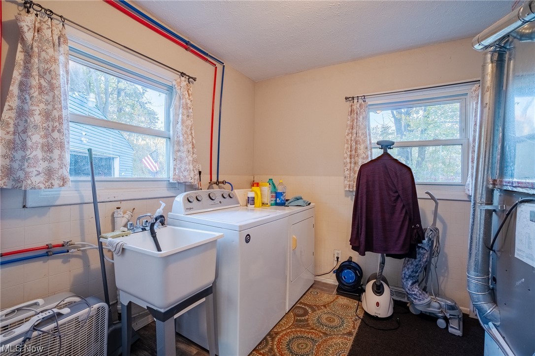 Barberton Homestead - Residential