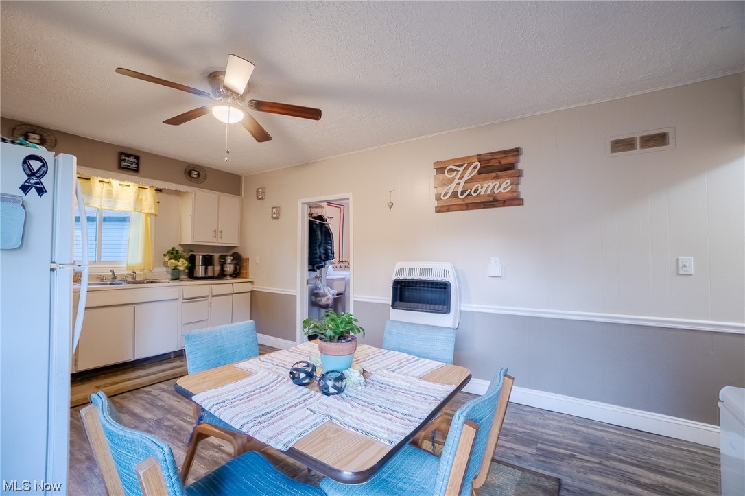 Barberton Homestead - Residential