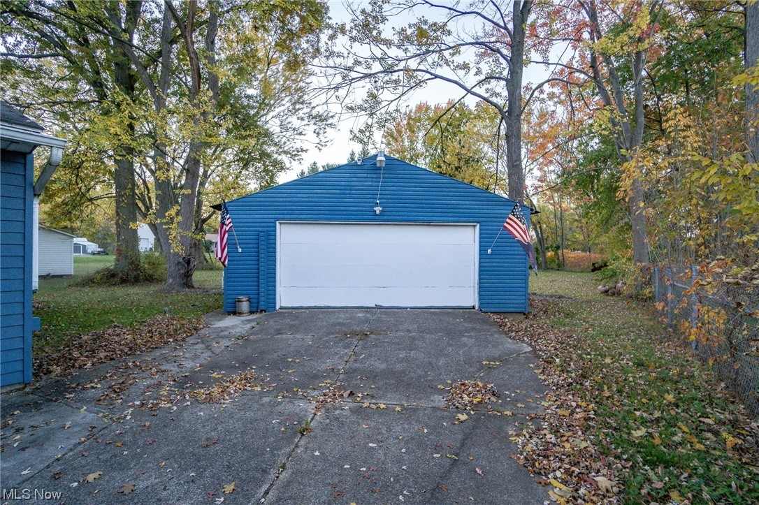 Barberton Homestead - Residential