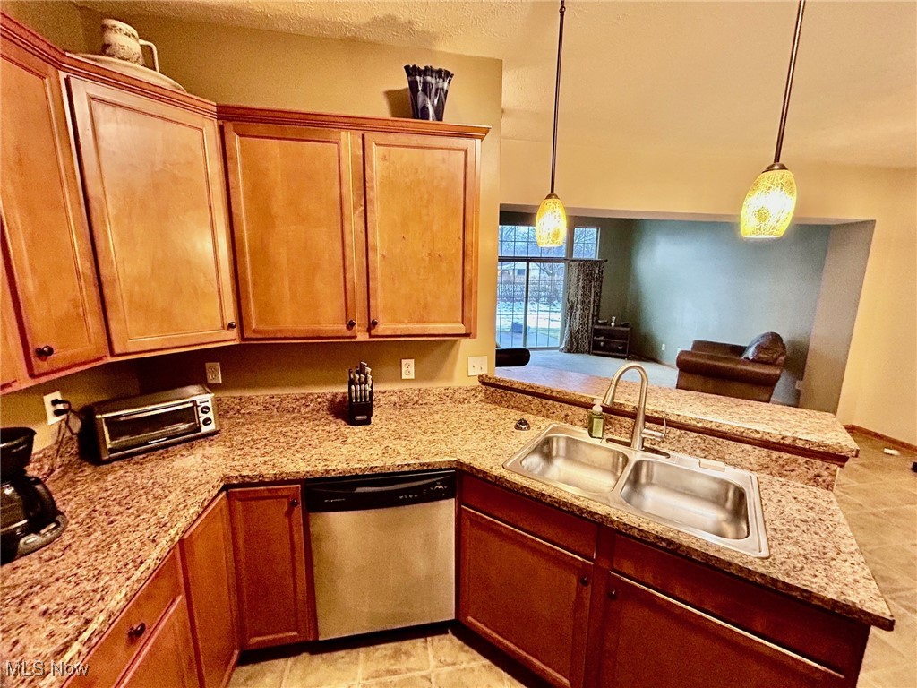 Shoreland Crossing - Residential