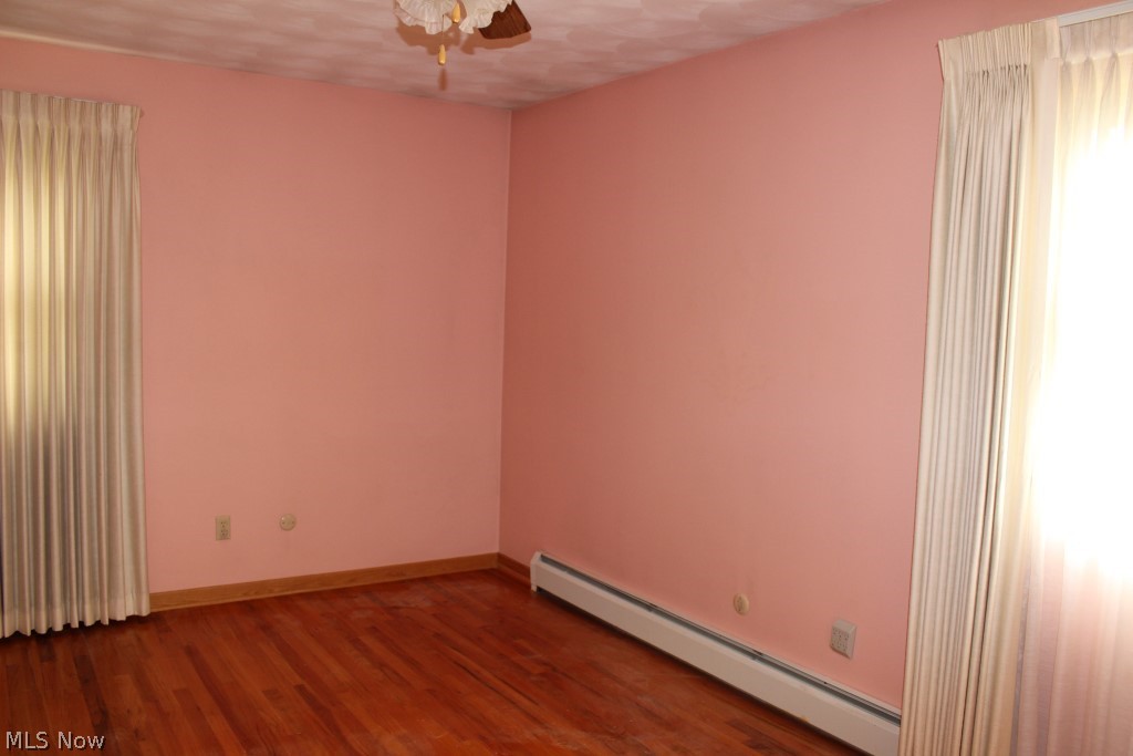 Chenoweth Little Farms - Residential