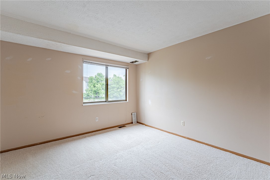Cedarwood Vill Condo - Residential