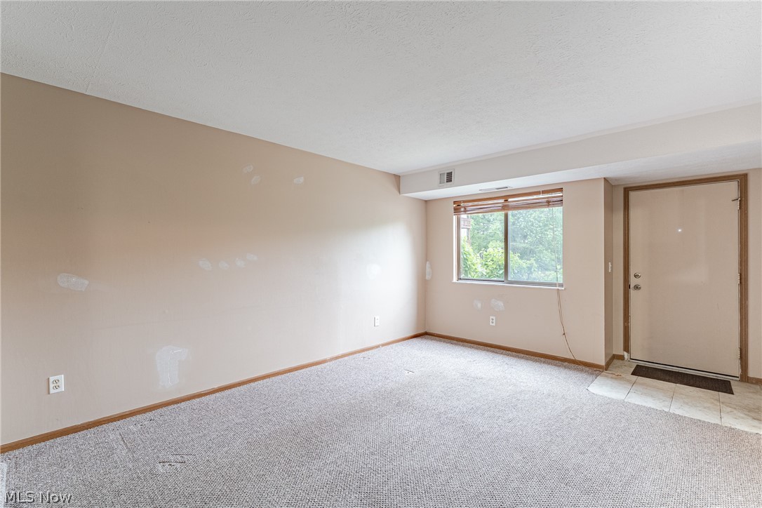 Cedarwood Vill Condo - Residential