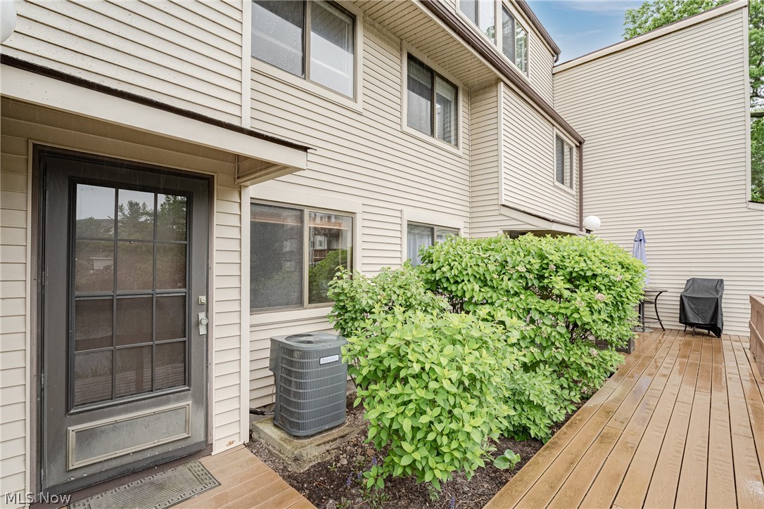 Cedarwood Vill Condo - Residential
