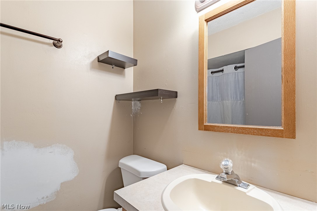 Cedarwood Vill Condo - Residential