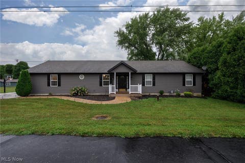 Photo for 6093 Locust Lane SW