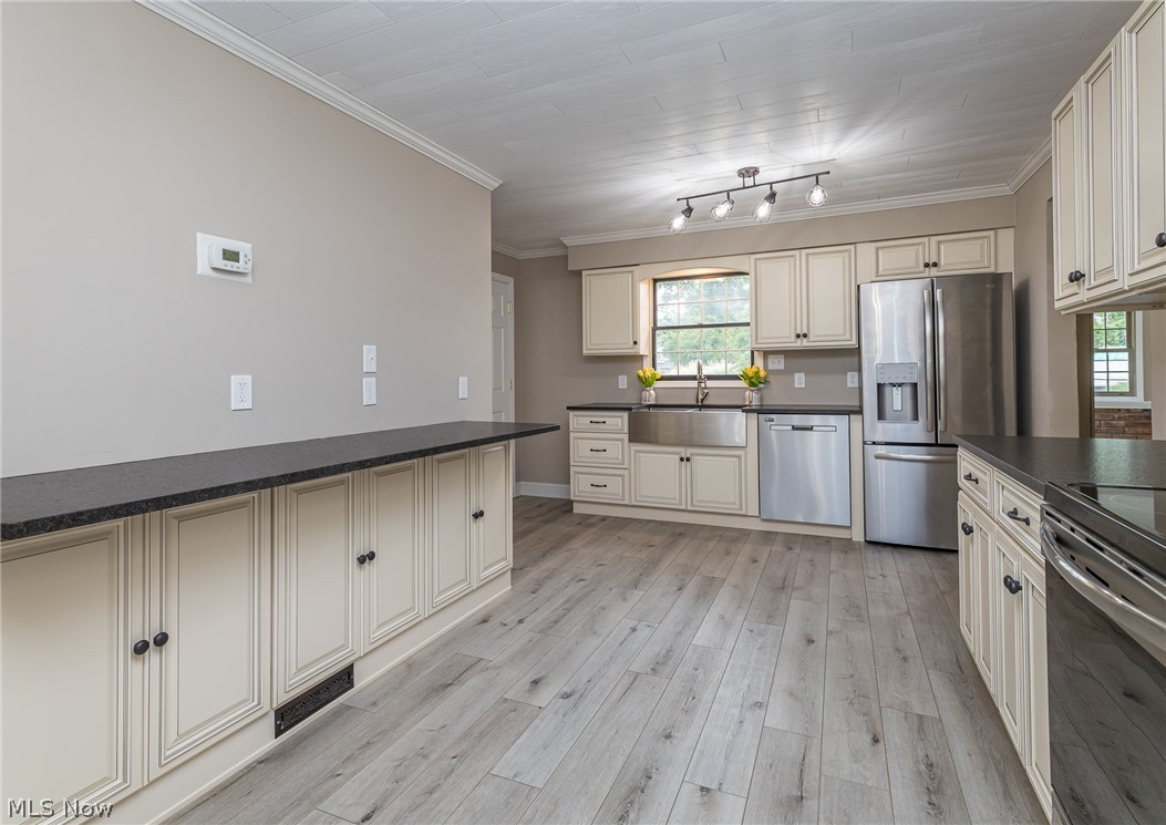 Woodbury Hills - Residential