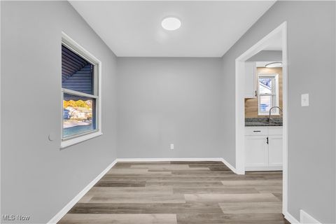 Tiny photo for 13813 Leroy Avenue, Cleveland, OH 44135 (MLS # 5180204)