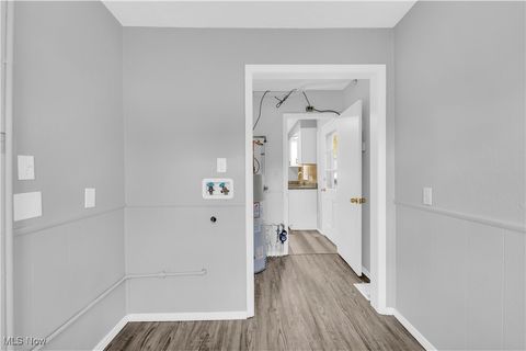 Tiny photo for 13813 Leroy Avenue, Cleveland, OH 44135 (MLS # 5180204)