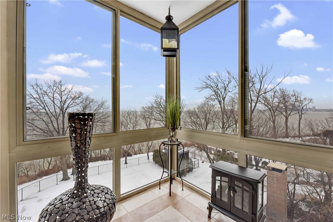 Marine Towers East Condo - Residential Lease