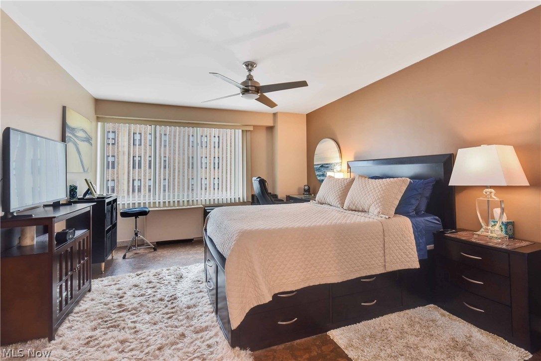 Marine Towers East Condo - Residential Lease