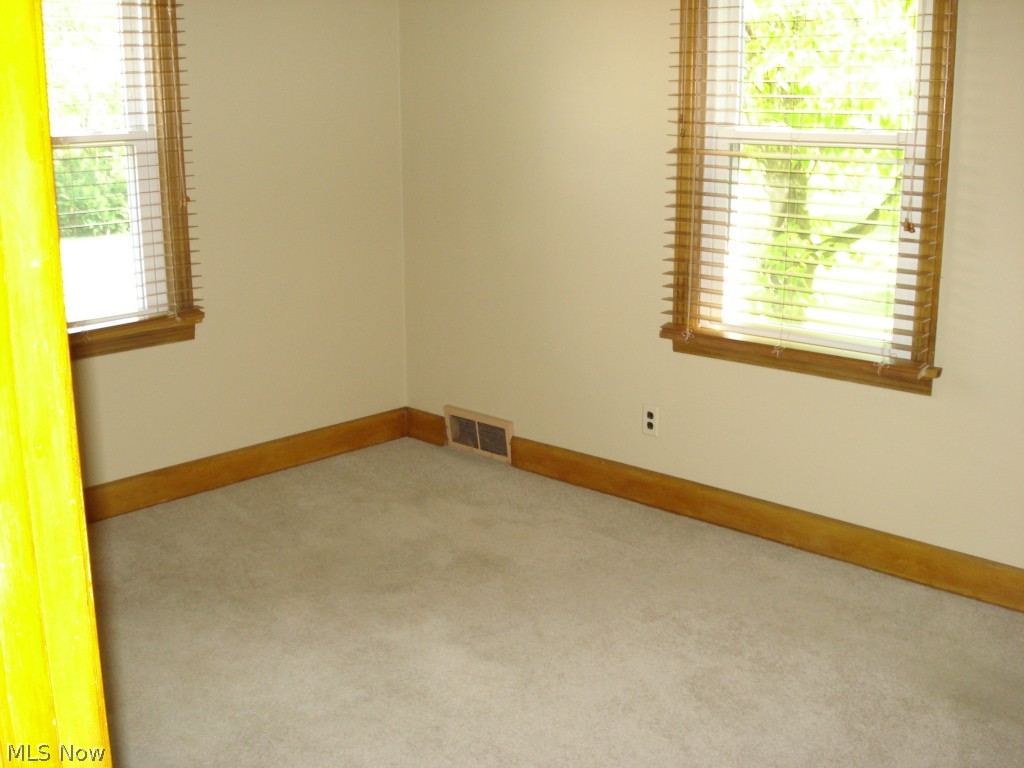 Simon & Minnie Troyers - Residential