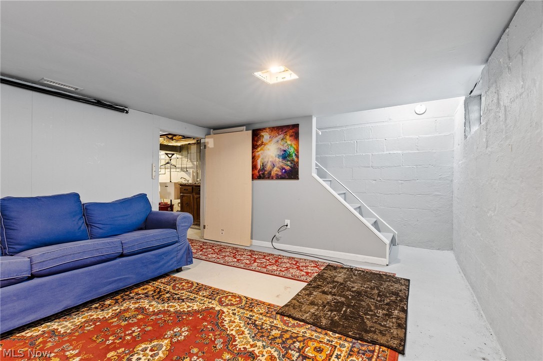 Associated Investment Co - Residential