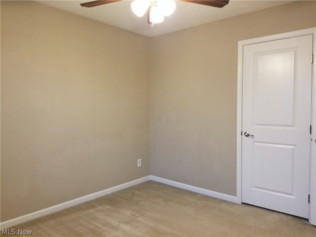 Hidden Lakes - Residential Lease
