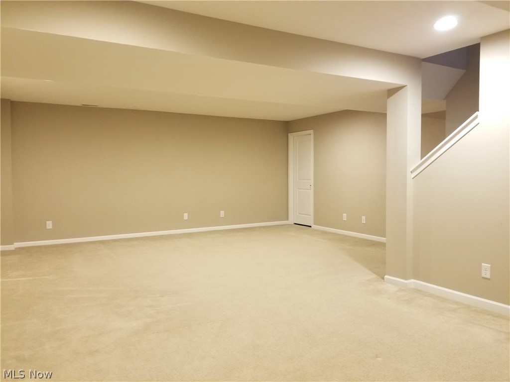 Hidden Lakes - Residential Lease