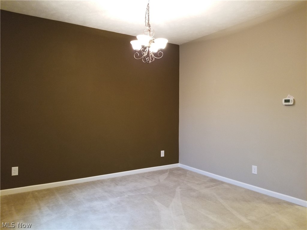 Hidden Lakes - Residential Lease