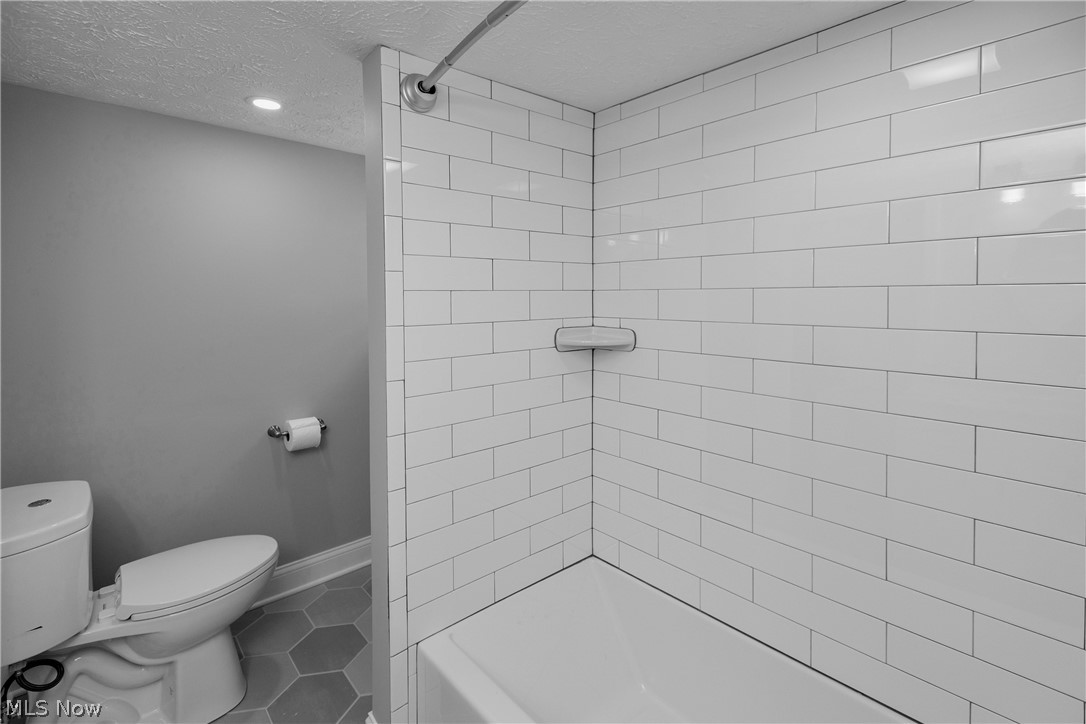 W A Congleton Janmar 05 - Residential Lease