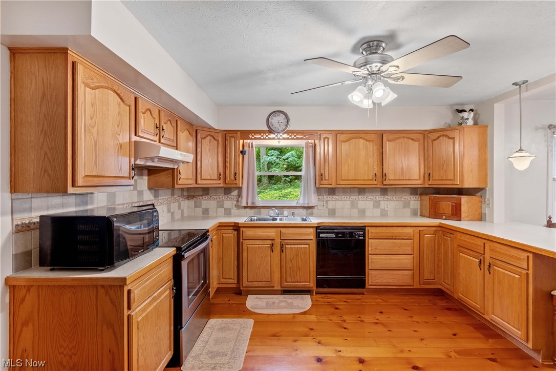 North Portage Path Estates - Residential