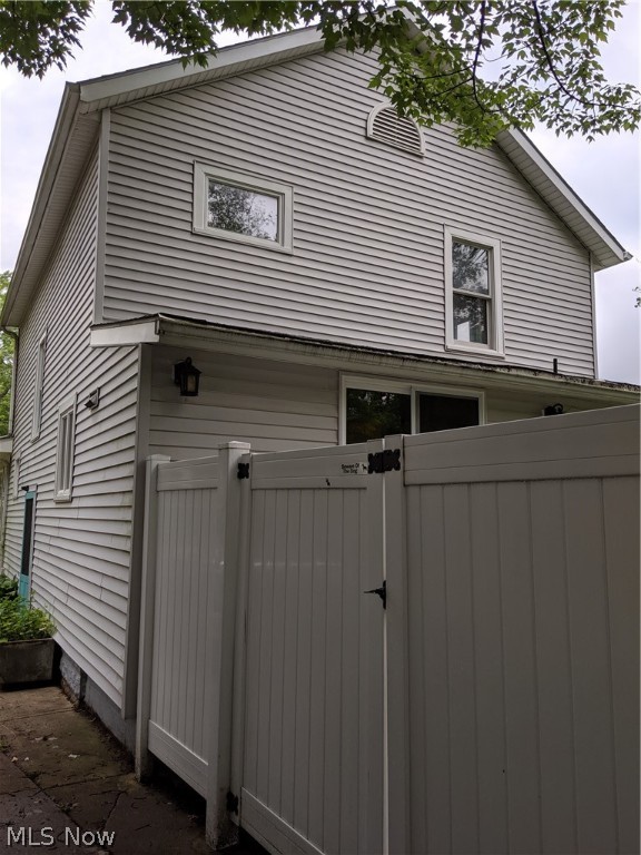 Normal Hill Add - Residential Lease