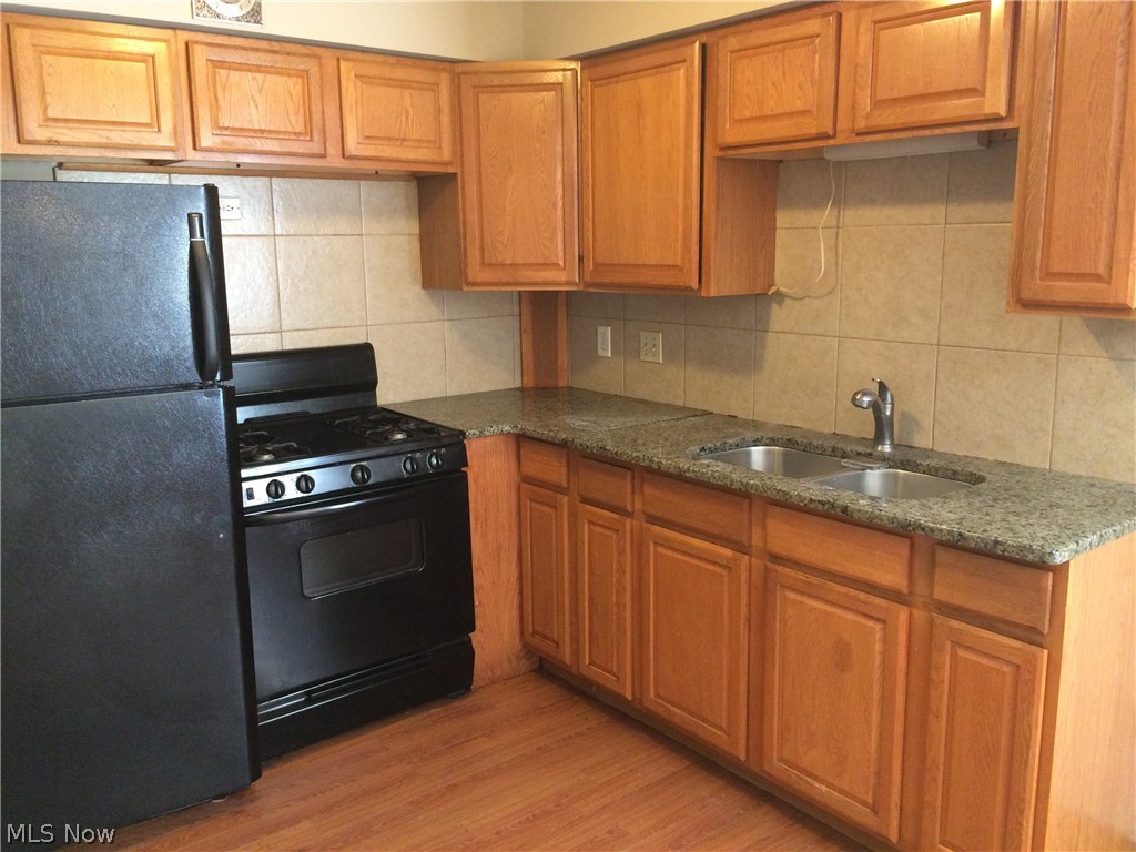 Concord Square Village Condo B - Residential