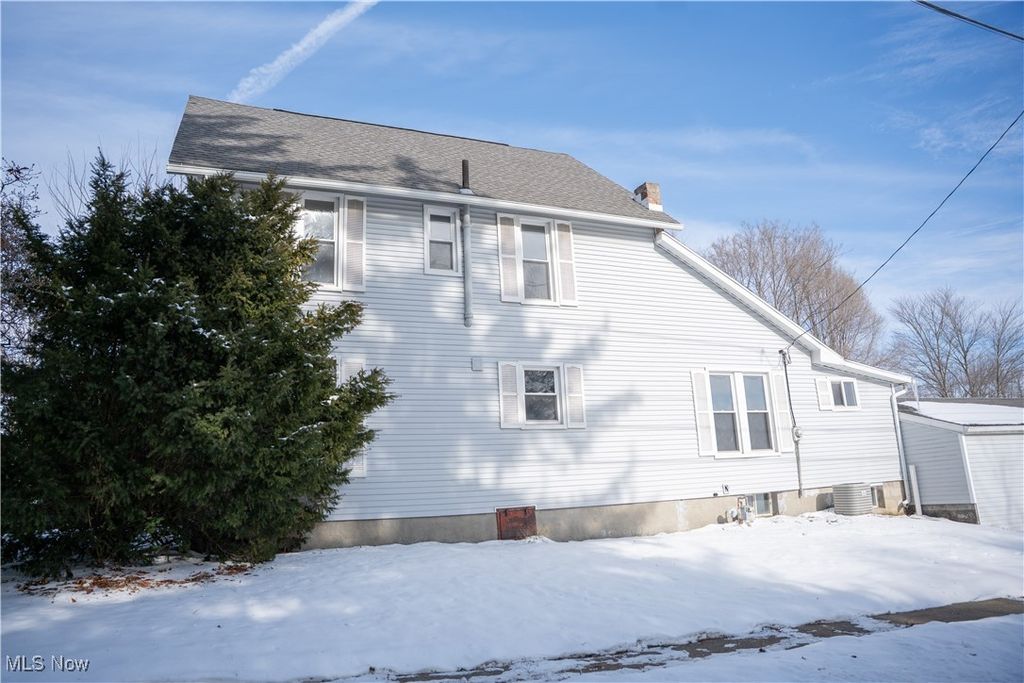 Photo of 133 Harrison Avenue, Swanton, OH 43558 (MLS # 5175940)