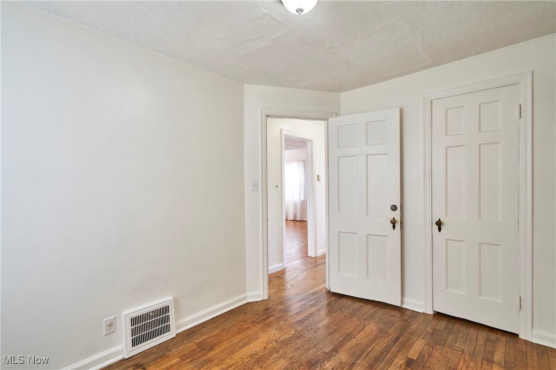 Shaker Heights, Ohio 44022, United States, 3 Bedrooms Bedrooms, ,2 BathroomsBathrooms,Residential,Active,208927