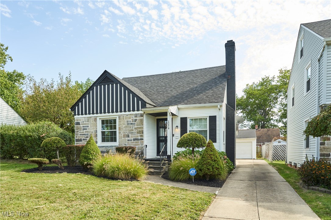 Shaker Heights, Ohio 44022, United States, 3 Bedrooms Bedrooms, ,2 BathroomsBathrooms,Residential,Active,208927