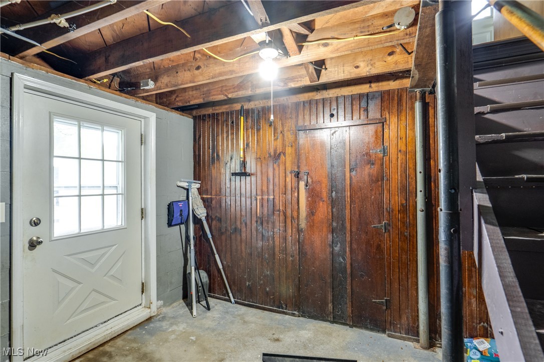 Suffield Village 86 - Residential