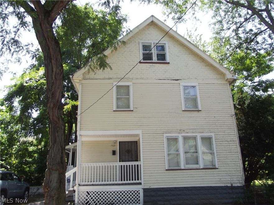 In Fairfax Neighborhood  near the Cleveland Clinic Main Campus.  Updated Colonial with three bedrooms, new vinyl planking, new carpet throughout bedrooms, freshly painted rooms, large spacious bathroom and kitchen.  Low property taxes! If you are looking for an investment, this is a great opportunity.  Come Make this House a Home today!