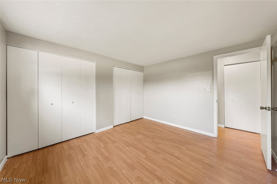 Lake Falls Condo - Residential