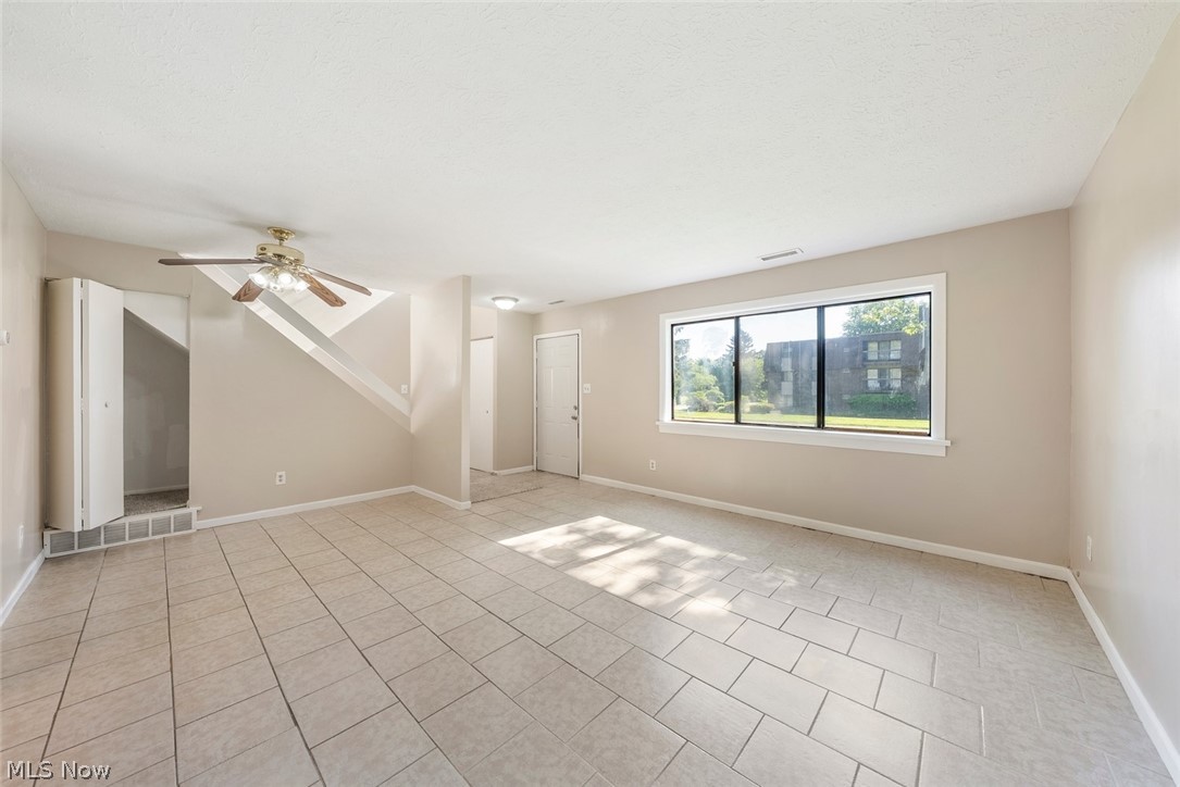 Lake Falls Condo - Residential