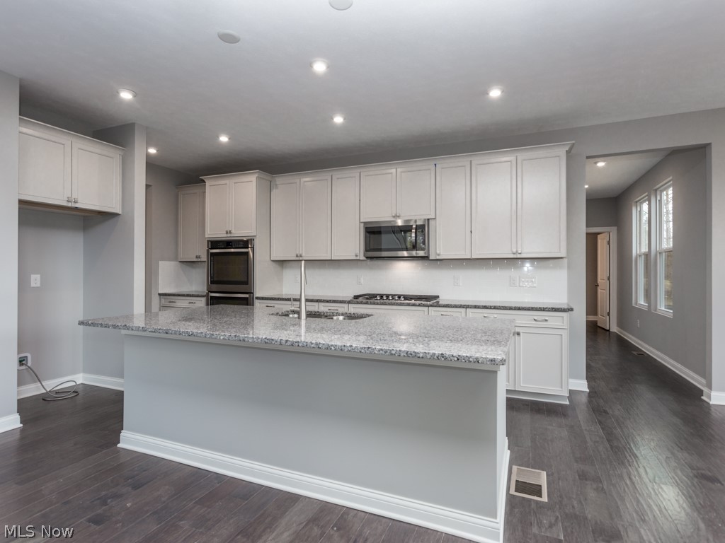 Pinestream - Residential