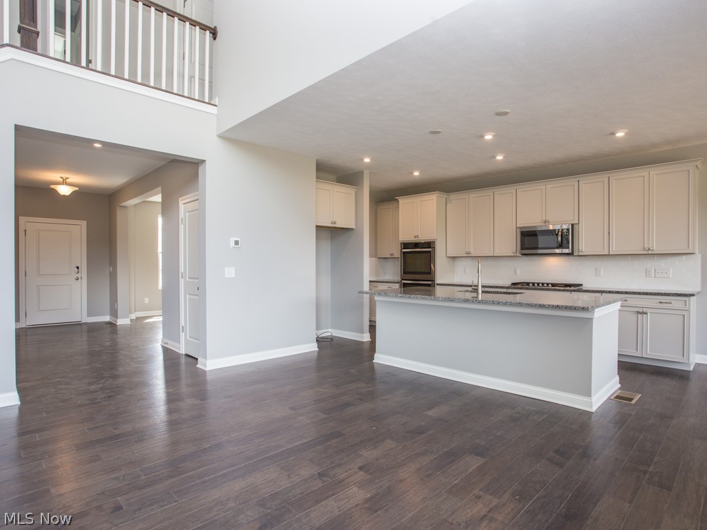 Pinestream - Residential