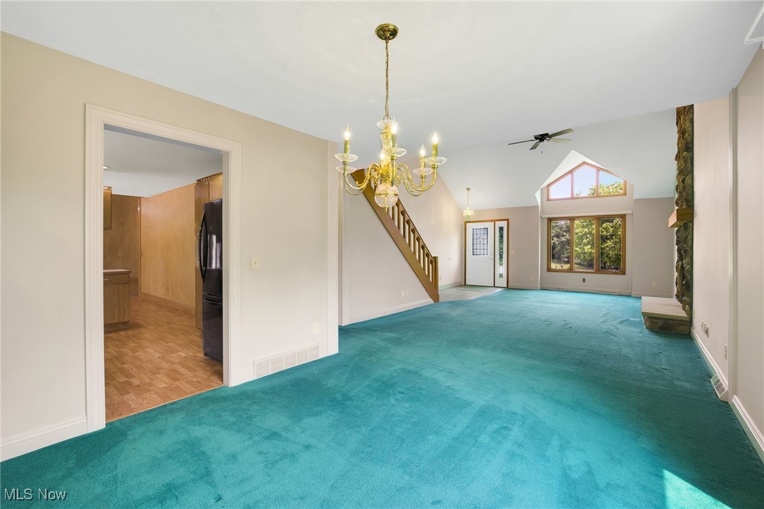 Mayfair Lakes - Residential