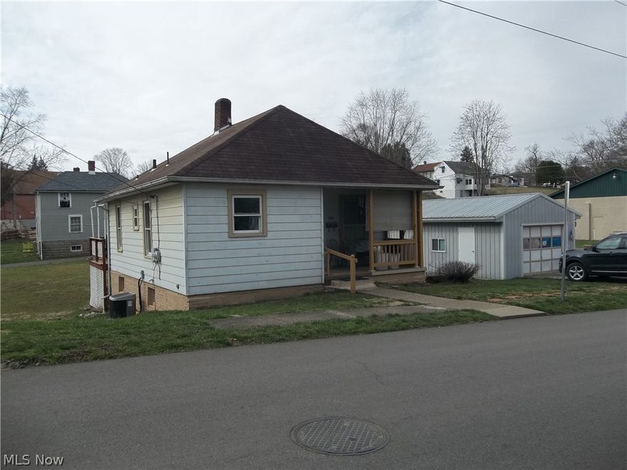 Nice little home with nice deck 
1 Car detached garage with opener
Corner lot