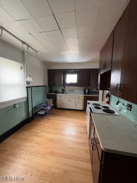 2278 SW 11th Street, Akron, Ohio image 8