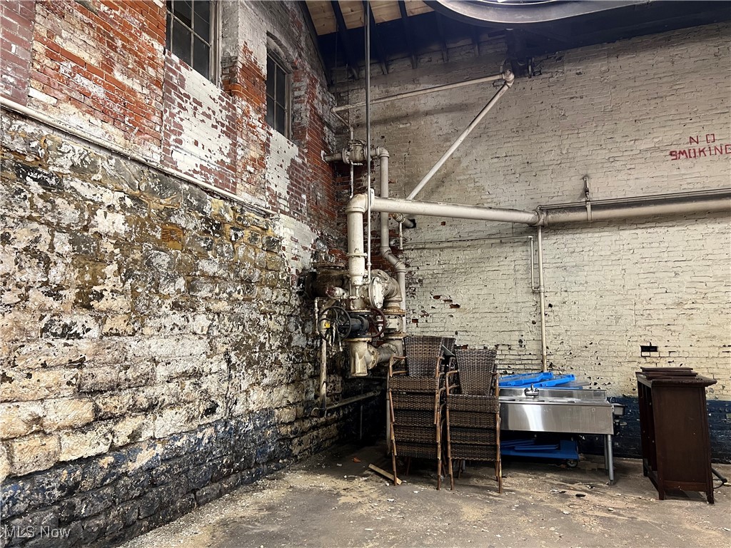 Franklin Township - Commercial Sale