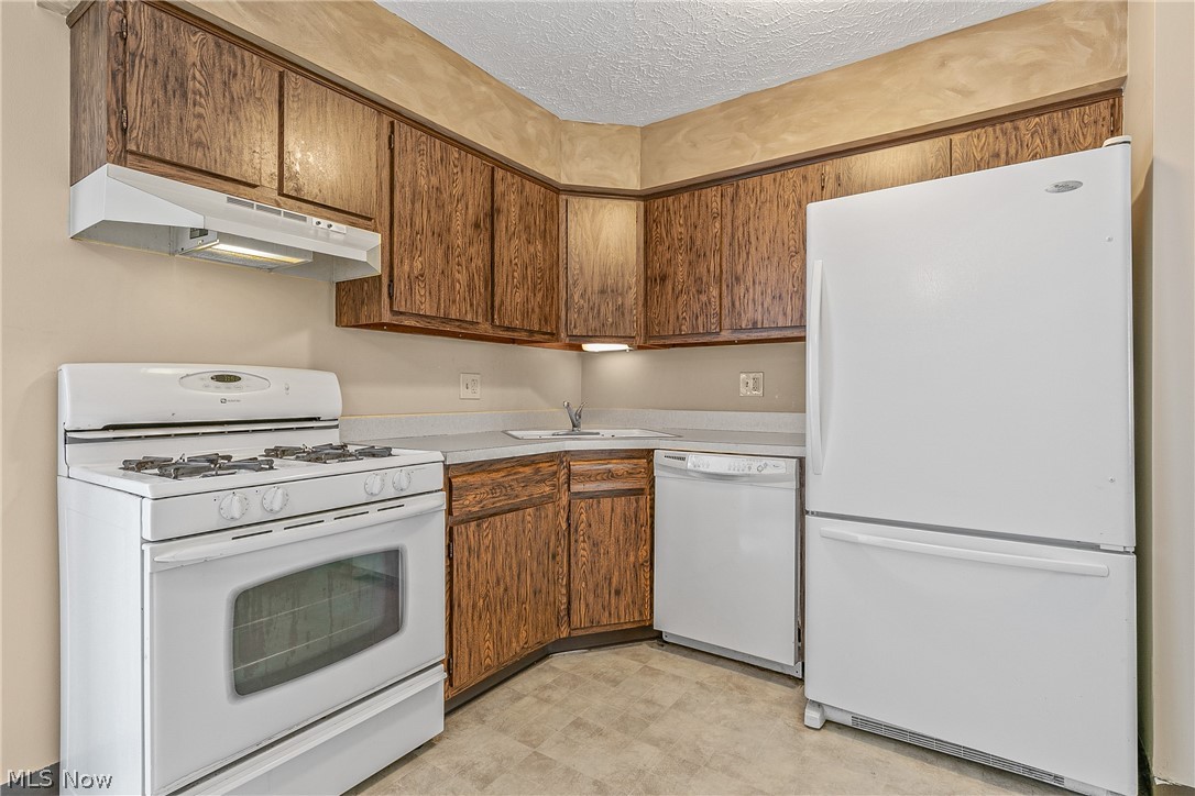 College Hills 02 - Residential