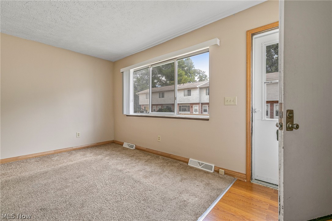 College Hills 02 - Residential