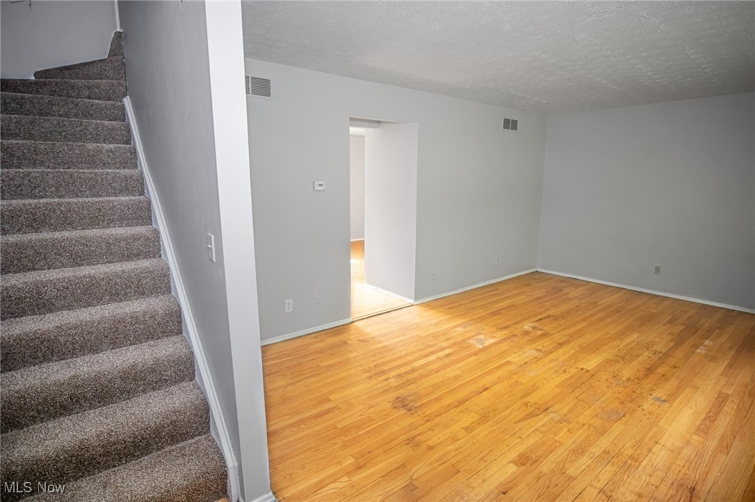 Park Heights Estate #9 - Commercial Sale