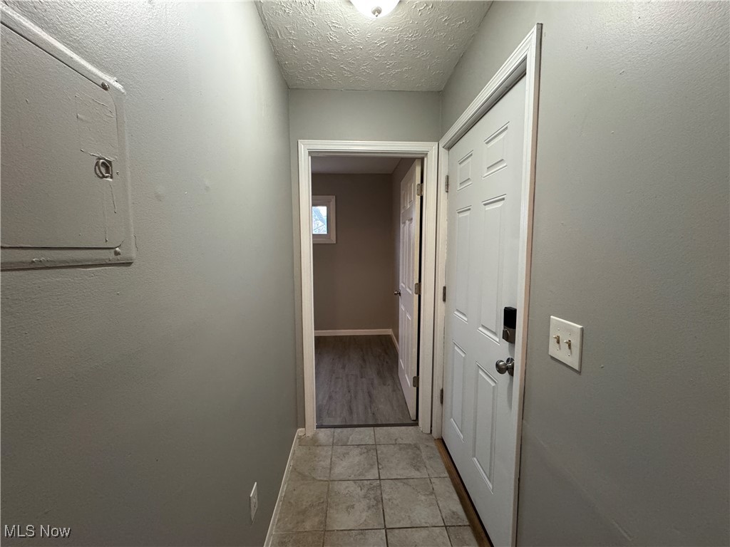 12112 Carrington Avenue, Cleveland, Ohio image 10