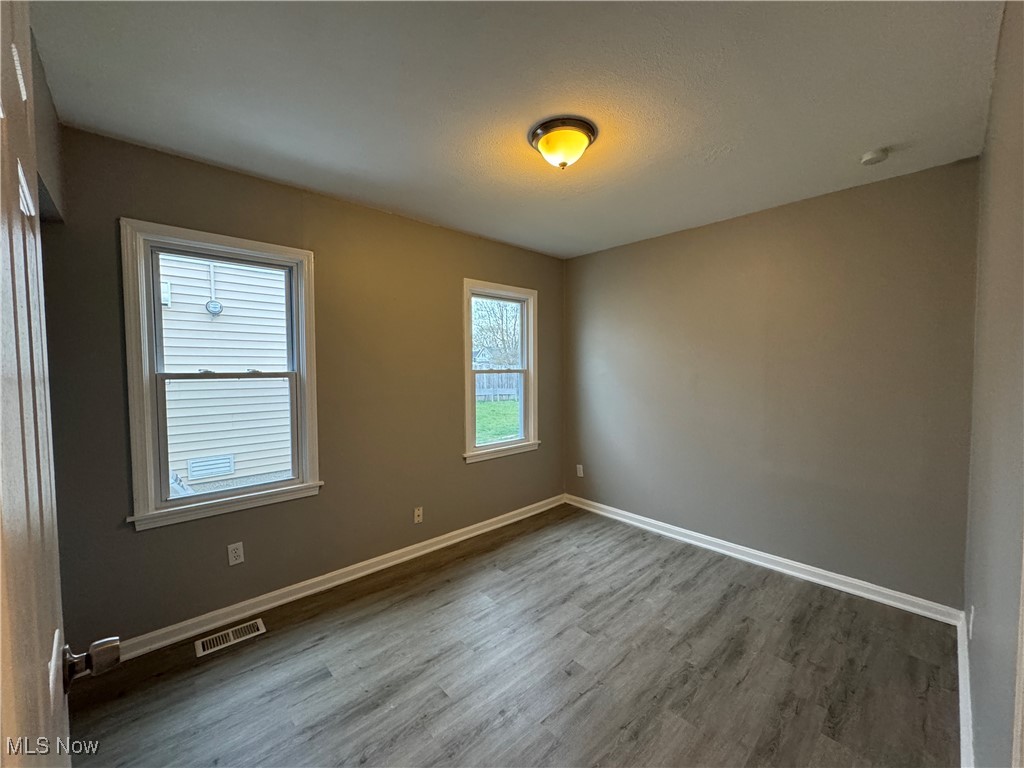 12112 Carrington Avenue, Cleveland, Ohio image 6