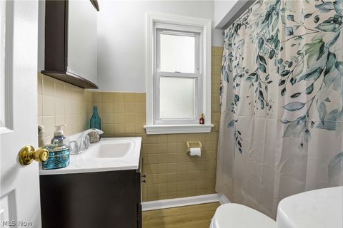 Tiny photo for 6483 Fernhurst Avenue, Parma Heights, OH 44130 (MLS # 5210434)