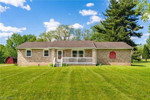 Tiny photo for 5201 12th Street NE, East Canton, OH 44730 (MLS # 5197101)